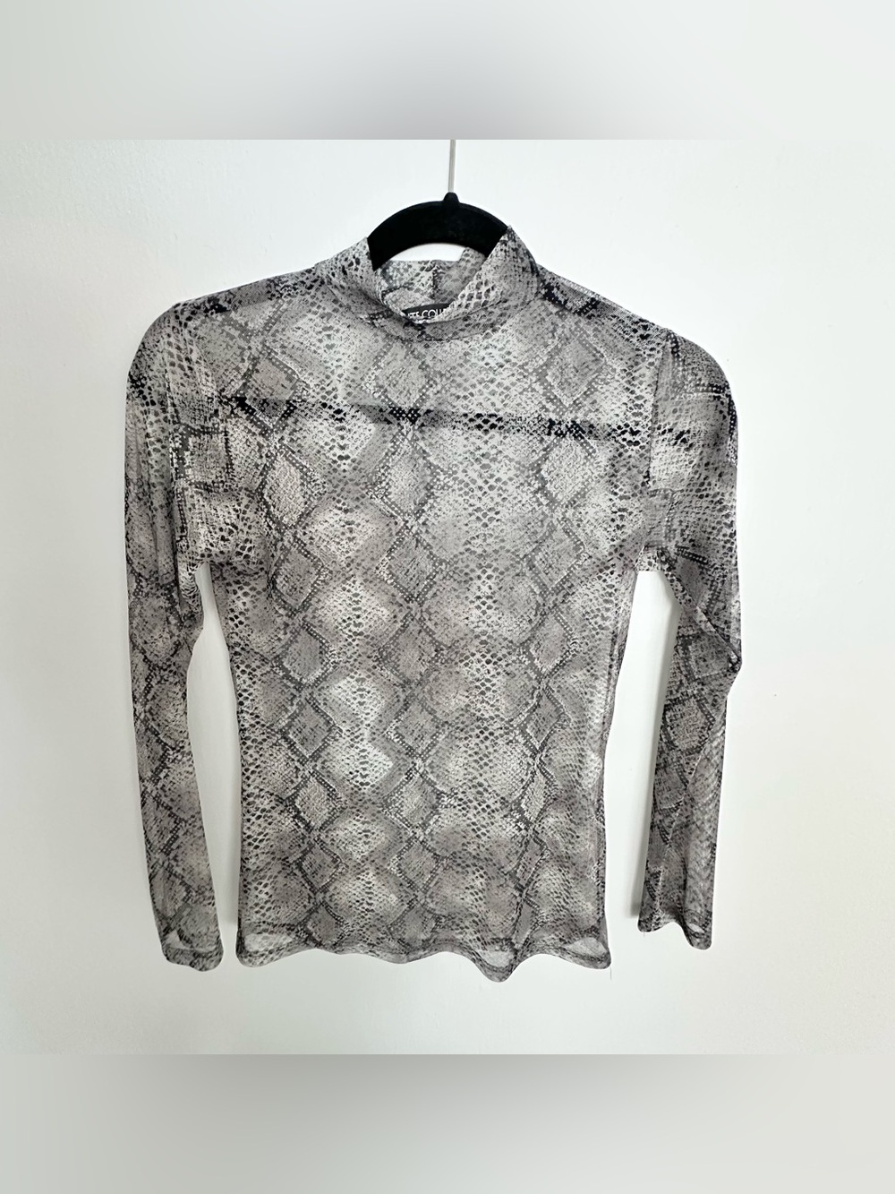 Snake print mesh top M